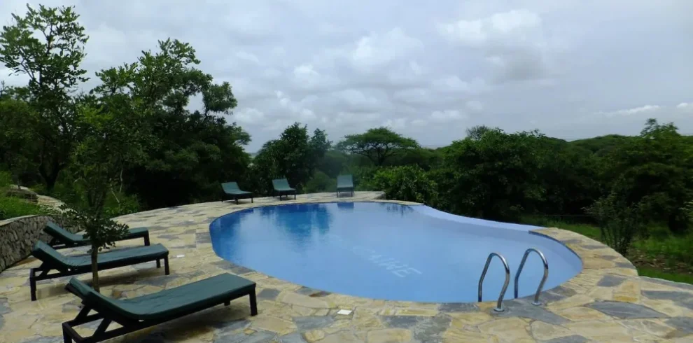 Sangaiwe Tented Lodge accommodation photo 1